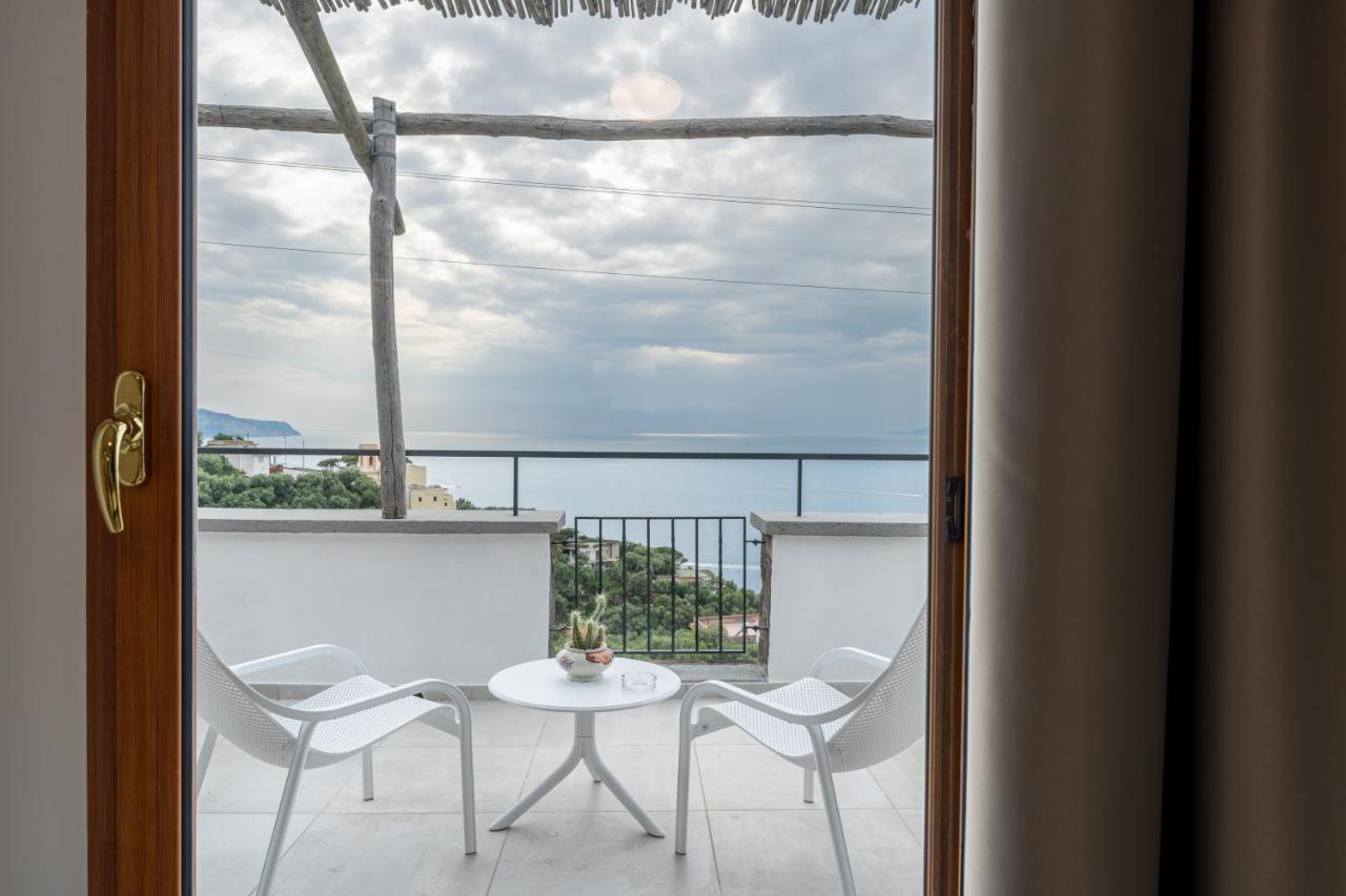 Bed and Breakfast Casa Clementina Marciano Massa Lubrense Exterior foto